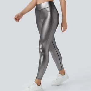 SoftlyZero Halara Leggings